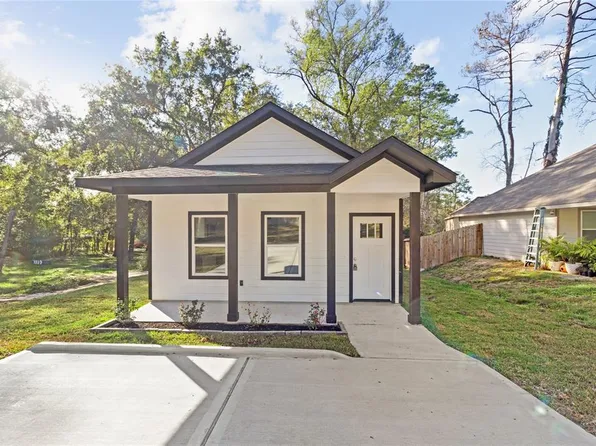 14835 Bowie Lane, Willis, TX 77316