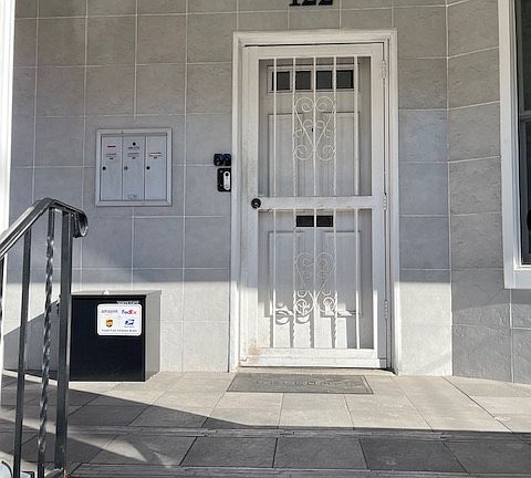 5th image of 122 Jewett Ave #2