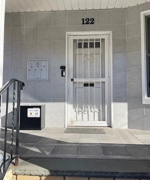 122 Jewett Ave #3 — Photo 6