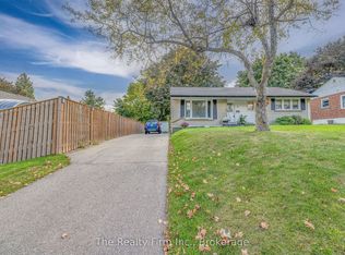 1 Earlscourt Cres, Woodstock, ON N4S 5H2
