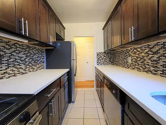 Rented by Made In NY Realty | media 4