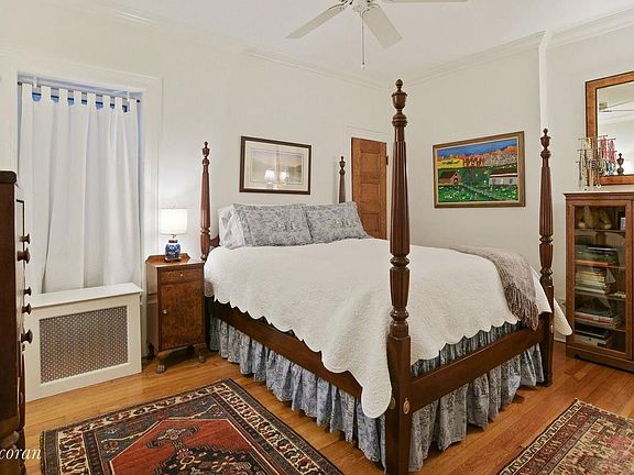 4th image of 187 Hicks St APT 2C