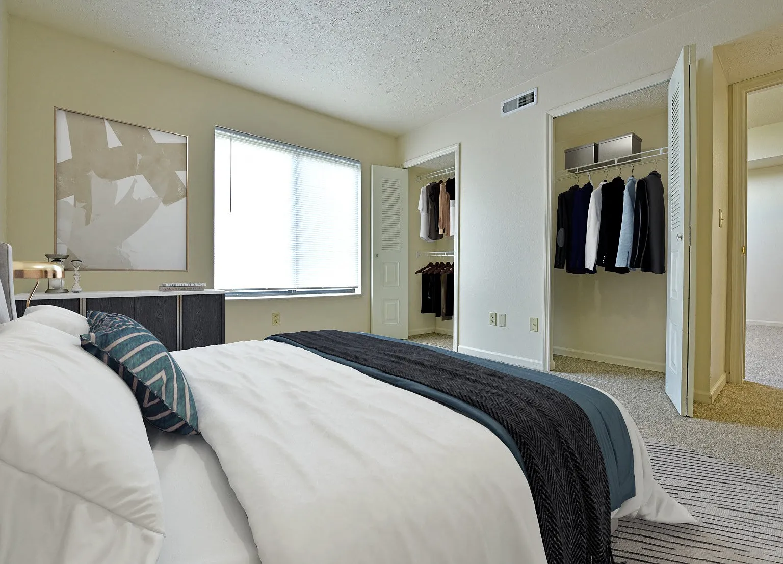 Heatherwood Apartments — Photo 2