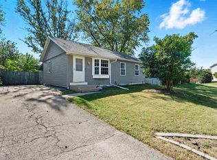 4413 Surrey Ct, Marion, IA 52302