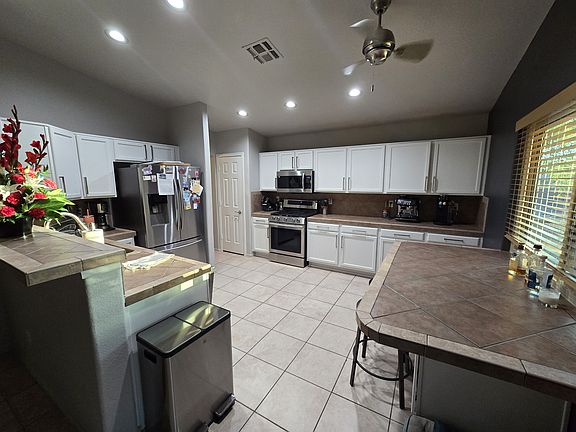 4th image of 7559 S La Palma Ct