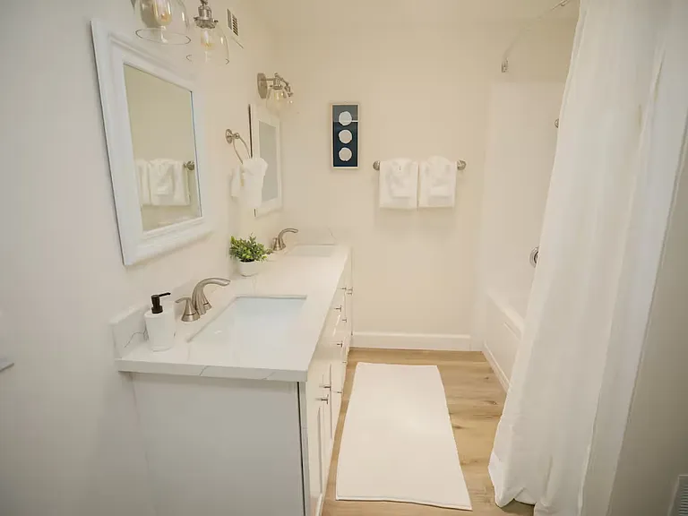 8449 Travis Ct — Photo 37