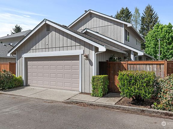 2nd image of 4683 Barrington Lane SE
