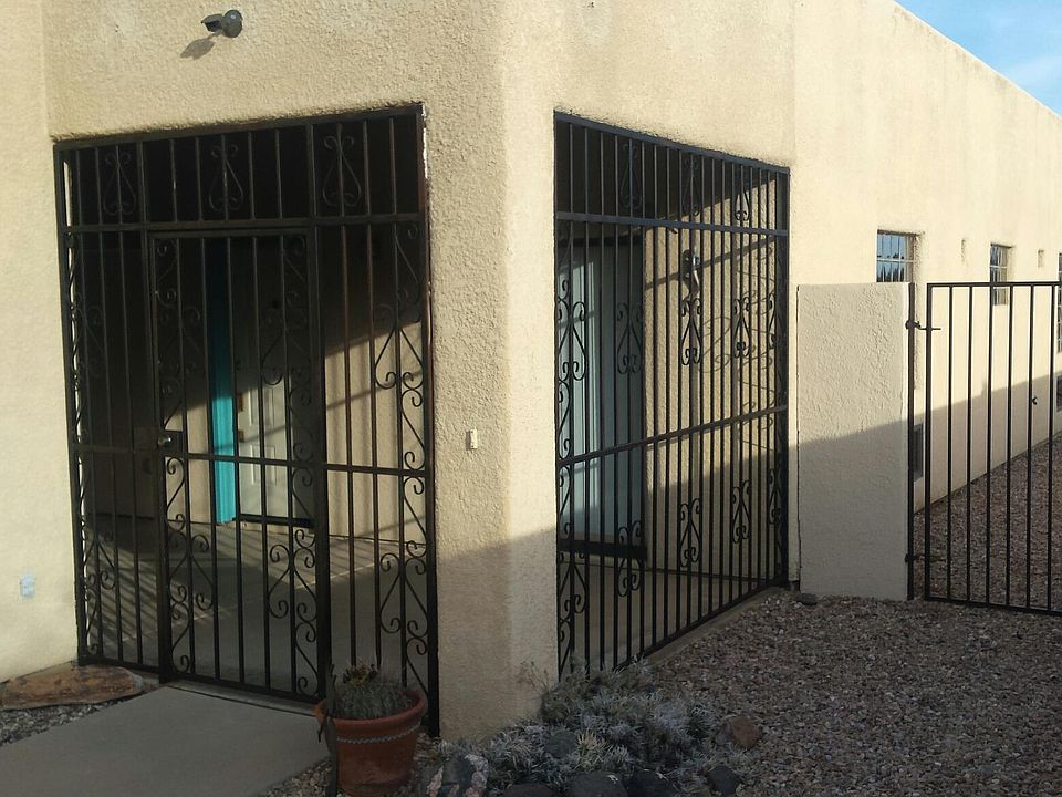 1st image of 3324 Pebble Beach Dr