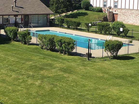 3rd image of 6520 W English Meadows Dr #0