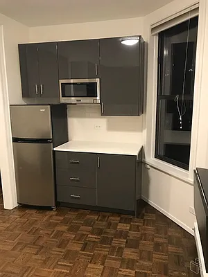 Rented by Halstead Real Estate | media 14