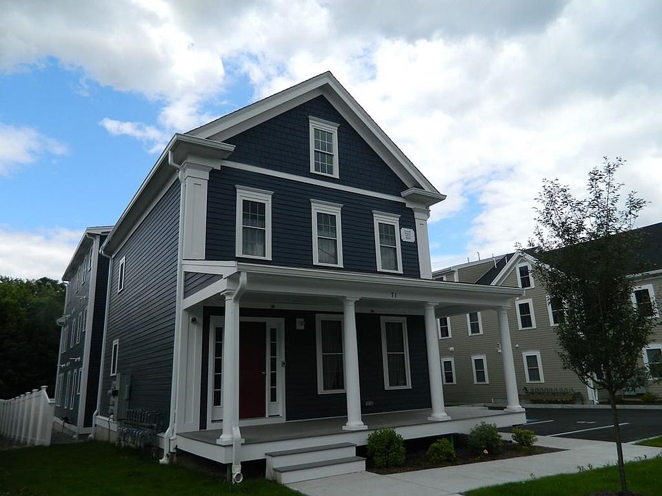 1st image of 71 North St Unit 1E