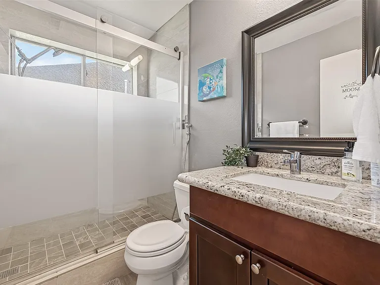1214 Wesley Dr — Photo 38