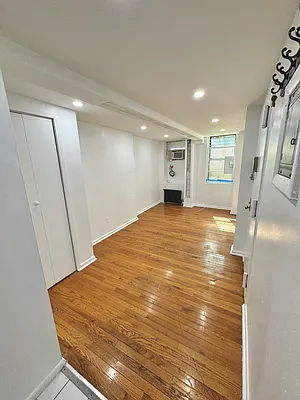 Rented by Urban Choice LLC | media 8