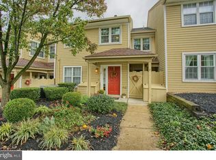 34 Tanglewood Dr, Reading, PA 19607