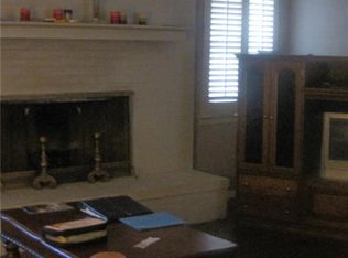 1621 Wilson Rd, Fort Worth, TX 76112