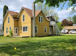 403 13th Ave W, Menomonie, WI 54751