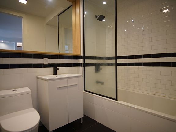 5th image of 2288 Atlantic Ave #D6