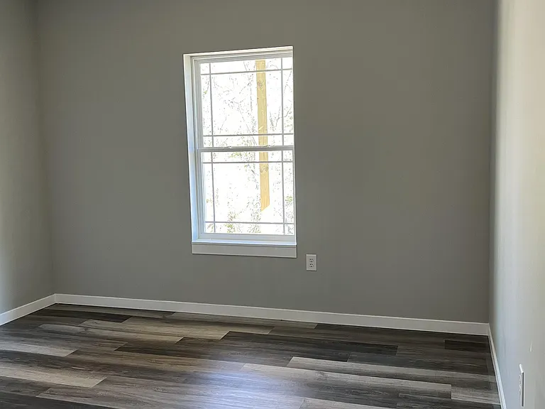 803 Broad St #A — Photo 14
