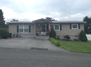 152 Carr Ln, Princeton, WV 24739