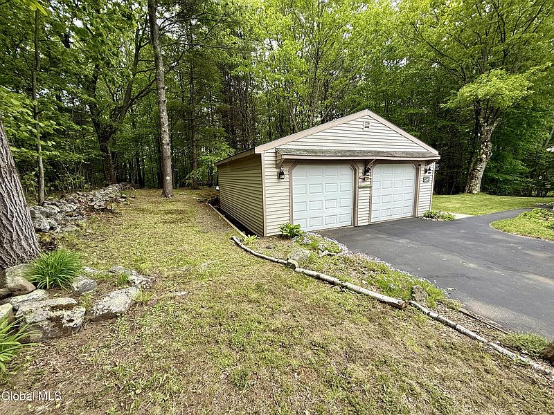 3rd image of 155 S Line Road