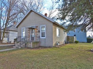 106 4th St, La Salle, IL 61301