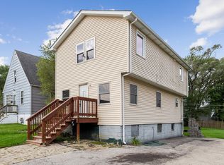 617 Mohawk St, Joliet, IL 60432