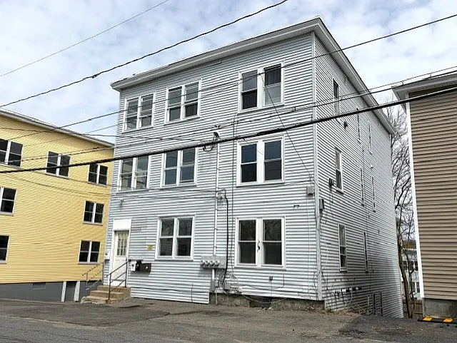 Building Photo - 119 Madison St #1