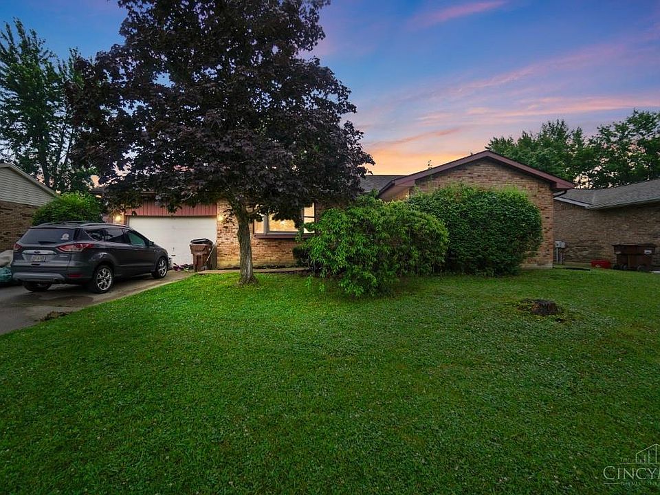1st image of 938 Rainbow Ct