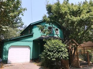 305 Merrill Ct, Eugene, OR 97404