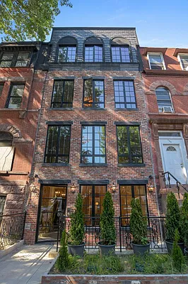 Sold by Corcoran | media 22