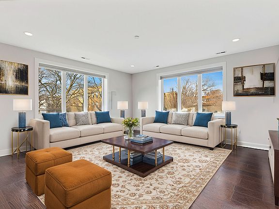3rd image of 2505 W Potomac Ave #2W