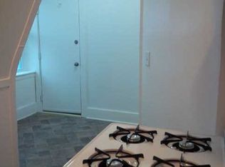 28 Hooker Ave APT 6, Poughkeepsie, NY 12601