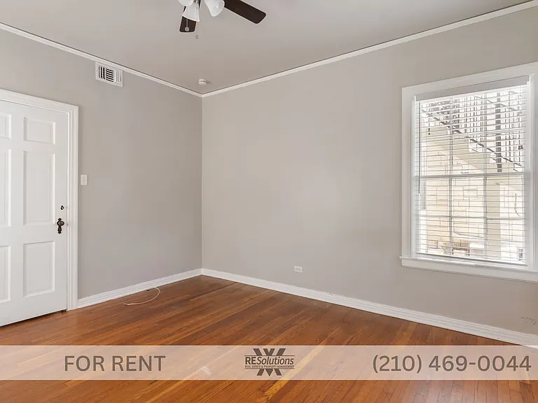 336 E Lullwood Ave #1 — Photo 3