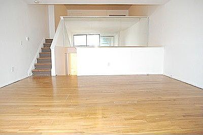 1st image of 124 E 54th St