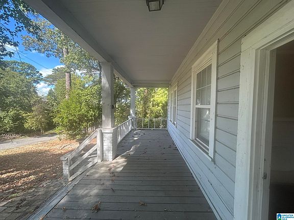 3rd image of 2620 Universal Heights Rd