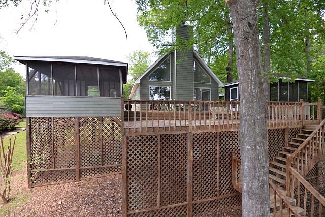 1st image of 247B Lakeshore Dr