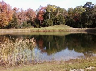 3 Evergreen Rd, Menominee, MI 49858