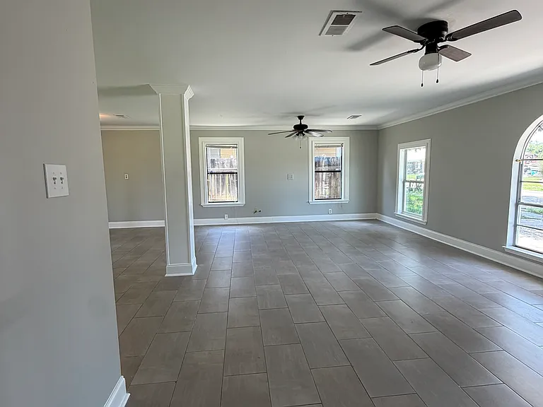 8778 Houma Dr — Photo 12