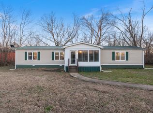 308 Spurgeon Ave, Hohenwald, TN 38462