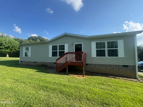 205 Green Meadows Ln, Erwin, TN 37650