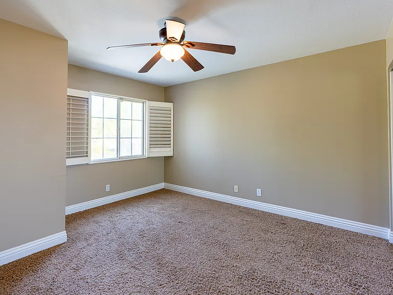 8704 E Wiley Way — Photo 13