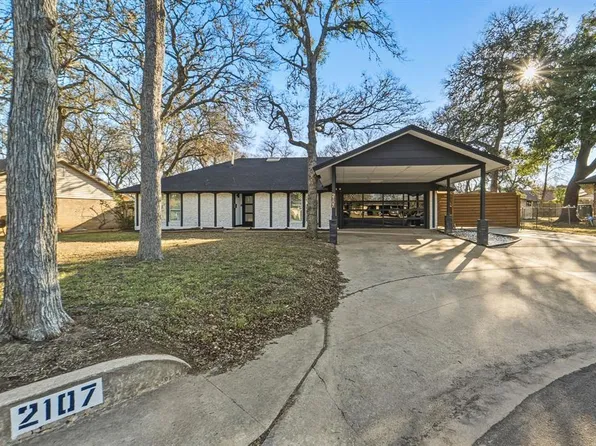 2107 Lewood Cir, Austin, TX 78745