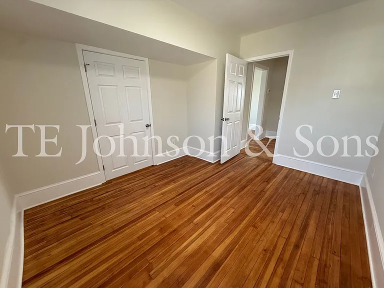 2106 S Main St #3 — Photo 15