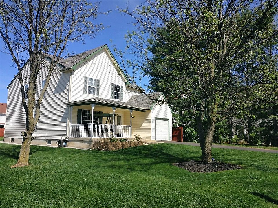 1st image of 70 Marple Dr