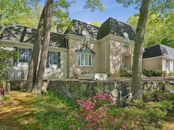 25 Ghost Pony Rd, Byram Twp., NJ 07821