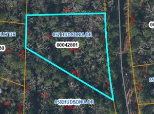 852 Hudsonia Drive, Vass, NC 28394