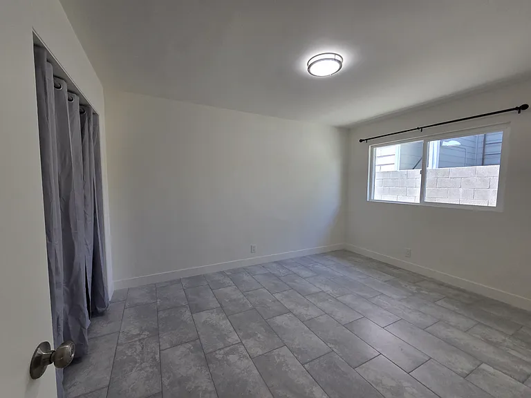 4158 La Rica Ave #4158 — Photo 4