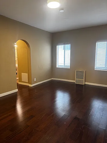 Real Empresa Santa Monica LLC Photo 1