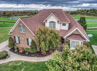 1023 Champions Cir, Simpsonville, KY