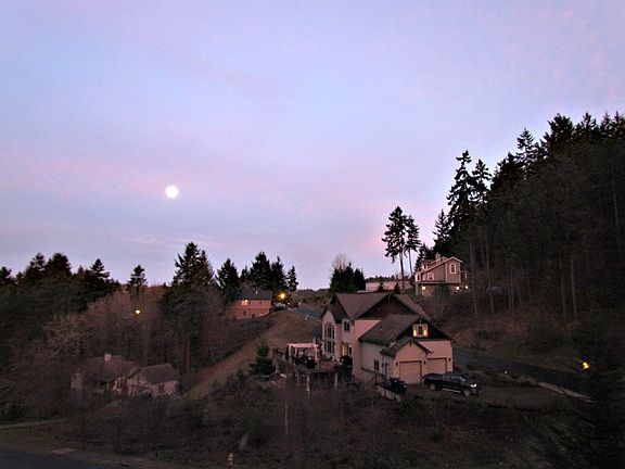 moonrise over Rockridge